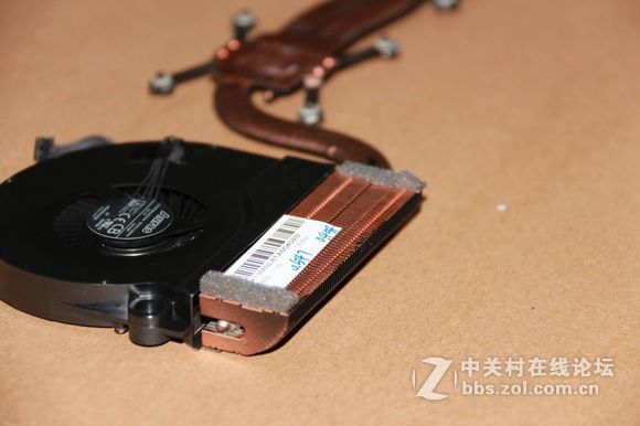 拆拆更健康，自换硅脂，温度降8度！