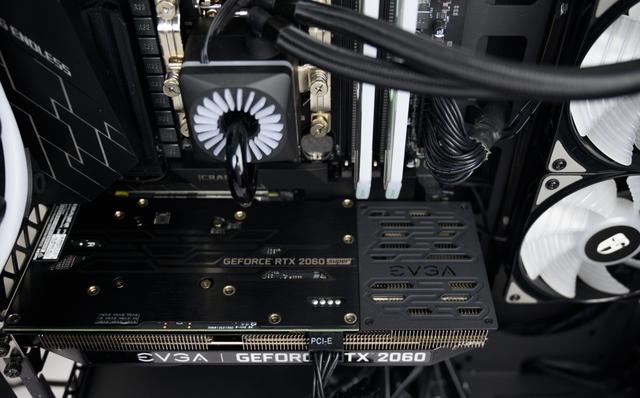 甜品显卡大升级，3A游戏不再是梦，光追加持EVGA