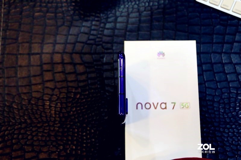 夜空中最明亮的“新星”—华为nova 7 5G初体验