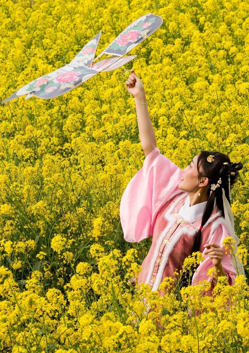 草长莺飞四月天