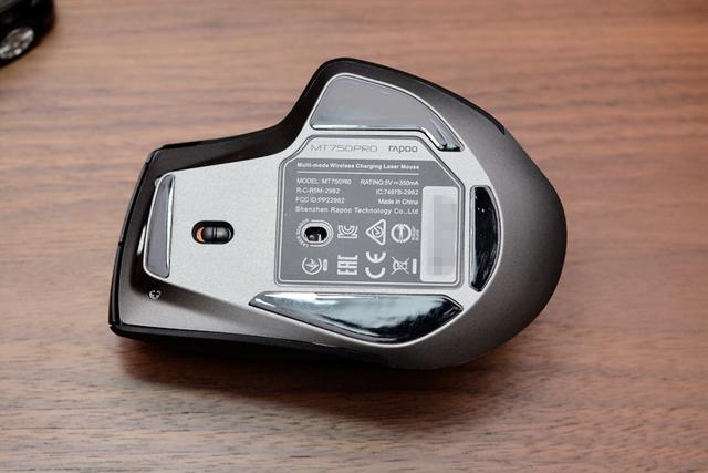 你的Qi无线充电器也能为鼠标充电了，雷柏MT750pro来了