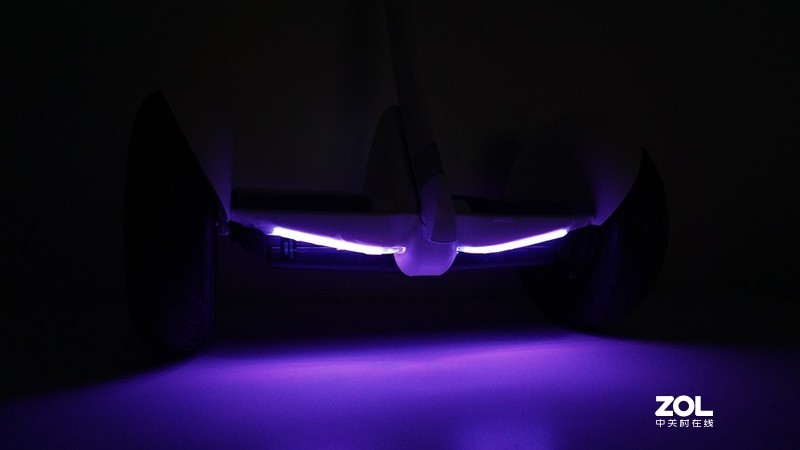 骑行代步通勤，我是这条街最靓的仔--Ninebot mini平衡车