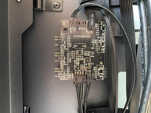 生活需要光污染，霸气需要侧透，双侧透机箱安钛克NX1000装机