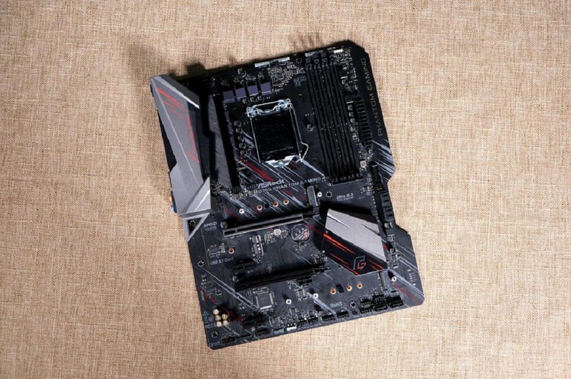 618入手新主板，B365芯片组9代CPU装Win7