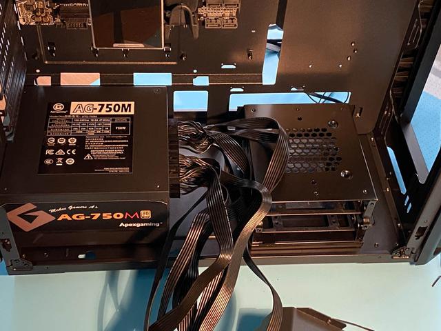 生活需要光污染，霸气需要侧透，双侧透机箱安钛克NX1000装机