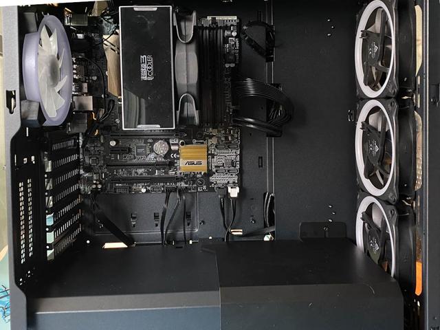 生活需要光污染，霸气需要侧透，双侧透机箱安钛克NX1000装机