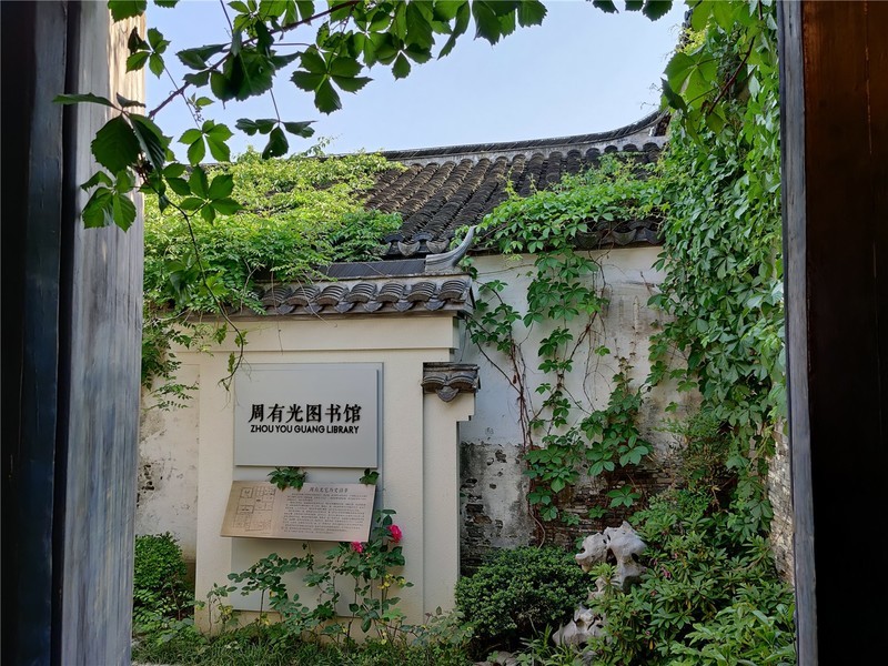 【一加8Pro】最极致的旗舰，却有些不像我爱的一加