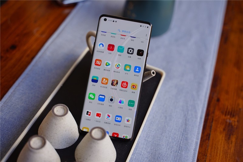 【一加8Pro】最极致的旗舰，却有些不像我爱的一加