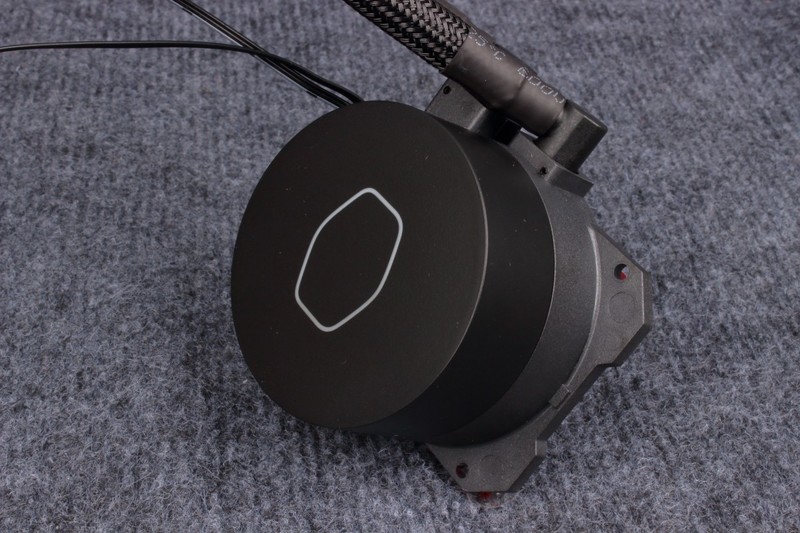 小伙子，玩超频吗？——更换酷冷至尊冰神B360折腾小记