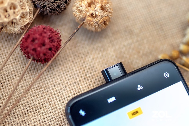 配置高端，凭实力搅局---“敢越级”的手机realme X体验