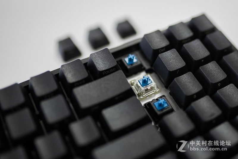 这款一定适合喜欢低调的你，IQUNIX F96碳黑版双模键盘快速上手