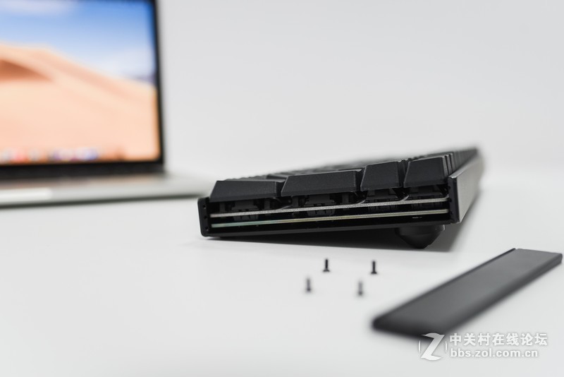 这款一定适合喜欢低调的你，IQUNIX F96碳黑版双模键盘快速上手