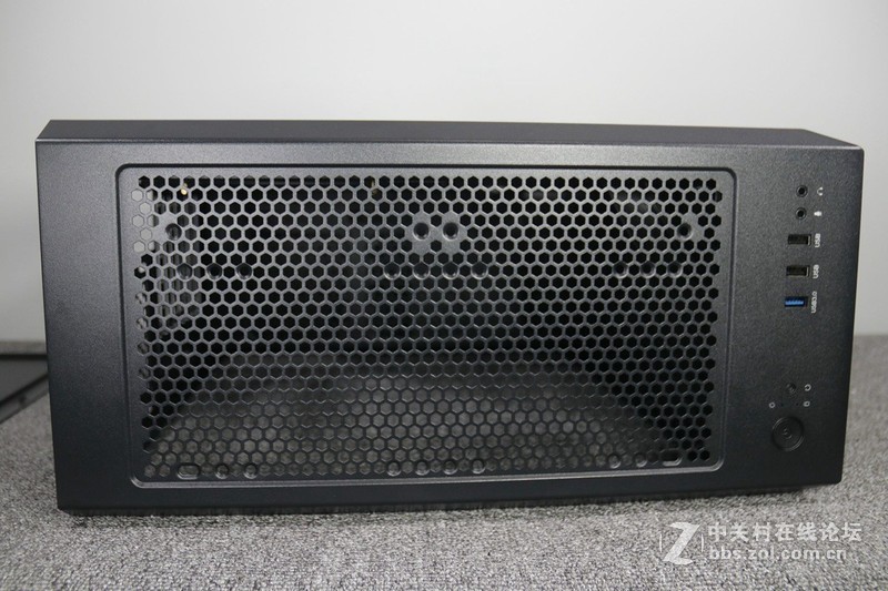 又一良心之作，先马坦克3上手体验