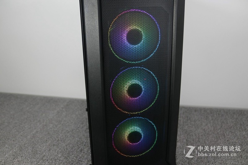 又一良心之作，先马坦克3上手体验