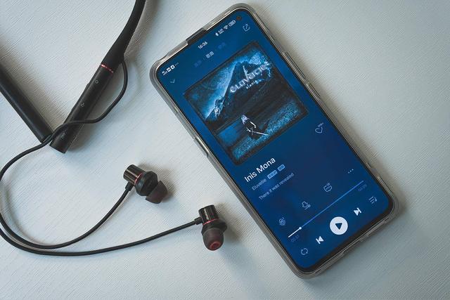 无感佩戴，沉浸音乐体验，杰伦代言的国产降噪耳机确实优秀