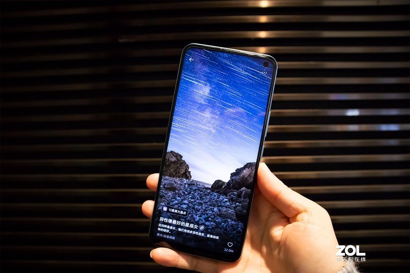 5G手机做到两千元，vivo z6颜值与性能兼具吗？