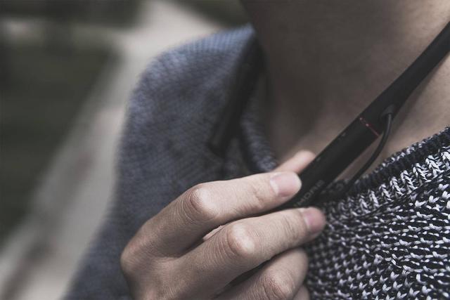 无感佩戴，沉浸音乐体验，杰伦代言的国产降噪耳机确实优秀