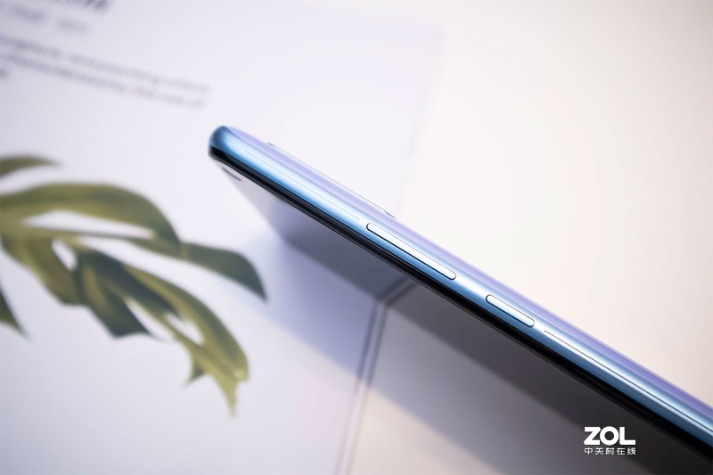 5G手机做到两千元，vivo z6颜值与性能兼具吗？