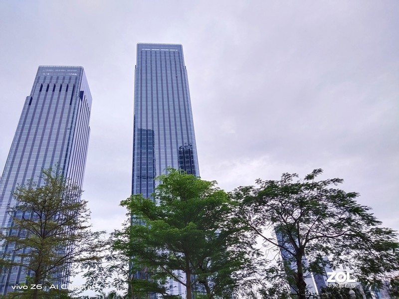 5G手机做到两千元，vivo z6颜值与性能兼具吗？