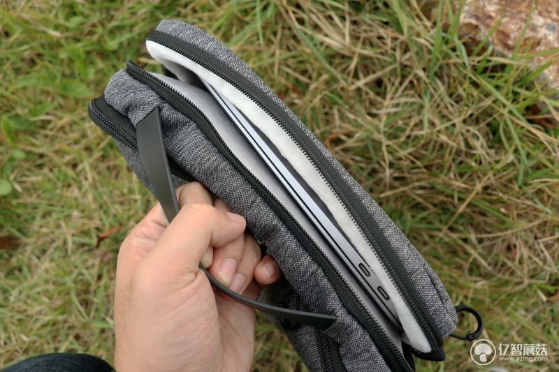 短差出行神器——tomtoc苹果电脑包H14体验