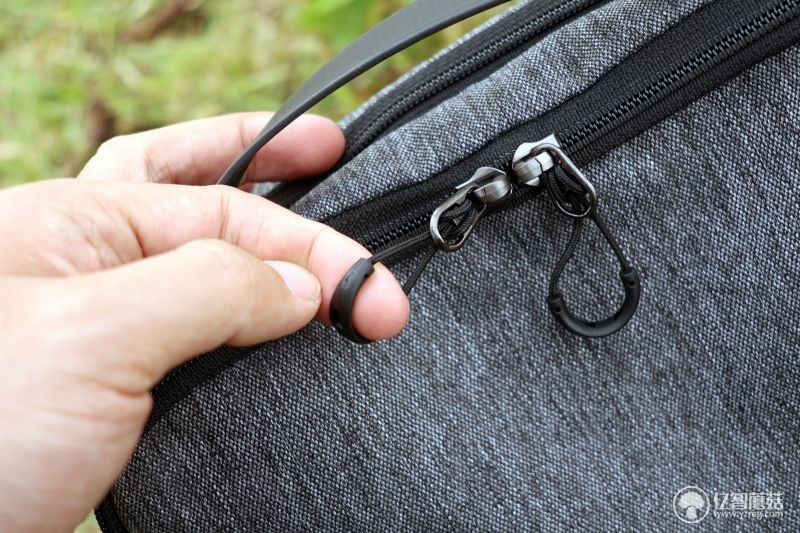 短差出行神器——tomtoc苹果电脑包H14体验