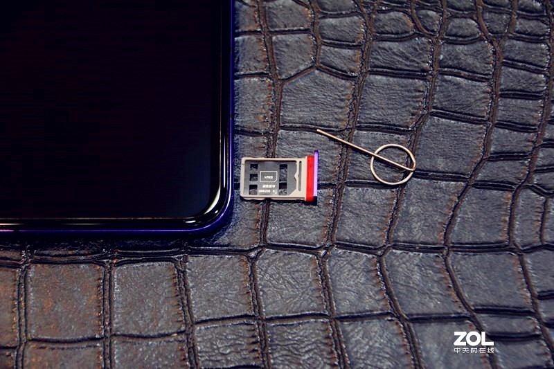 三千档带潜望式镜头的“中杯”旗舰香吗—荣耀30初体验