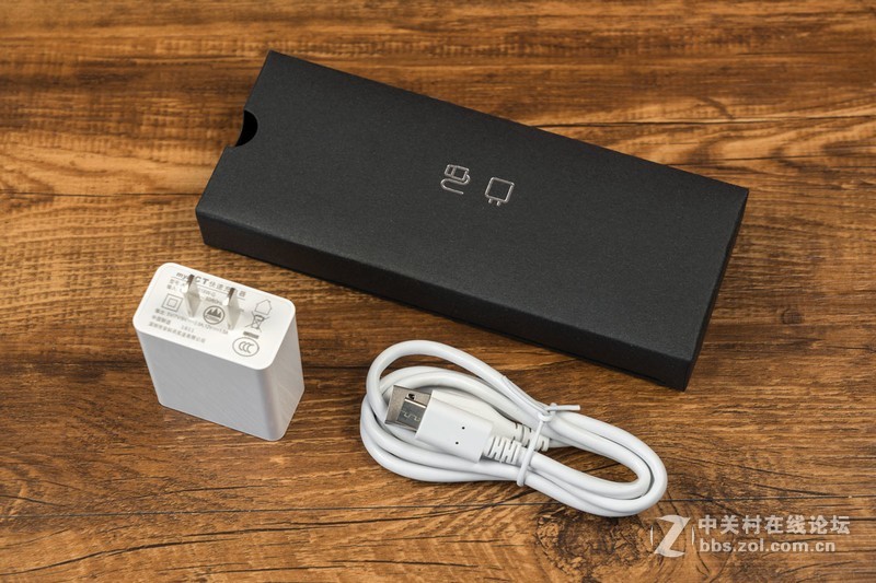 千元Super AMOLED 2K分辨率超薄平板—酷比魔方X带来全新掌上影音体验