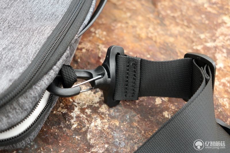 短差出行神器——tomtoc苹果电脑包H14体验