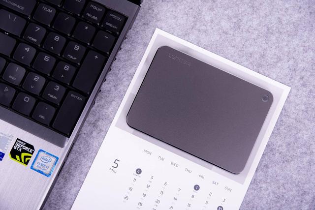 每GB不到0.3元，性价比远超U盘，东芝Canvio Premium移动硬盘评测