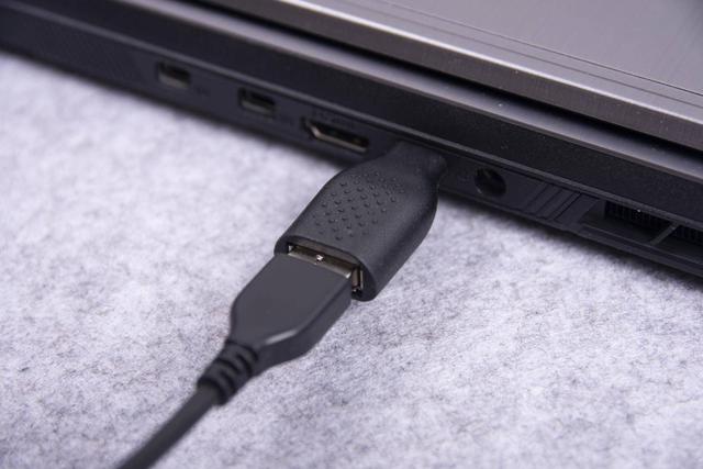 每GB不到0.3元，性价比远超U盘，东芝Canvio Premium移动硬盘评测