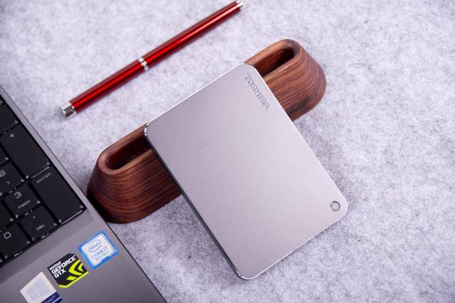 每GB不到0.3元，性价比远超U盘，东芝Canvio Premium移动硬盘评测