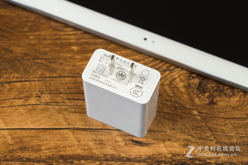 千元Super AMOLED 2K分辨率超薄平板—酷比魔方X带来全新掌上影音体验