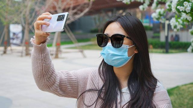 华为Eyewear上手体验：智能眼镜梦想成真，科技与时尚的高能碰撞