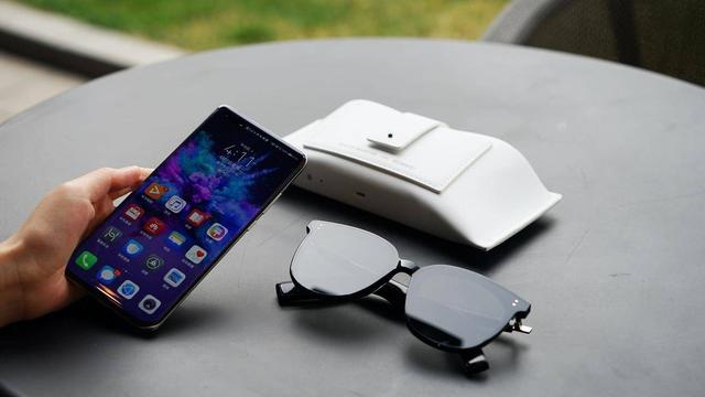 华为Eyewear上手体验：智能眼镜梦想成真，科技与时尚的高能碰撞