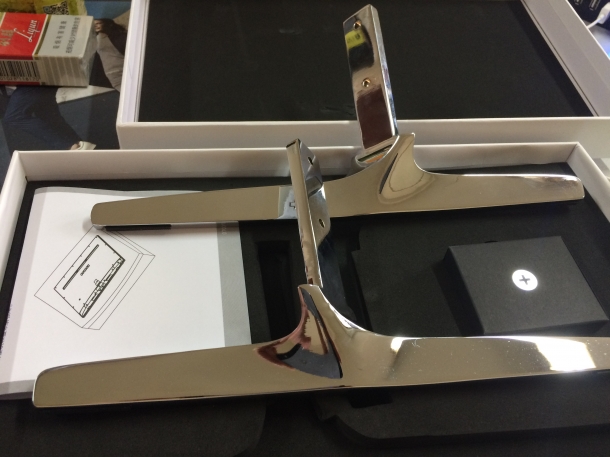 底座支架晒单！是的，晒的不是电视机而是底座支架