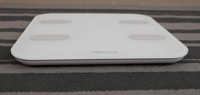 从今天起让你更简单了解自己，云康宝体脂称CS20A全面为你考虑