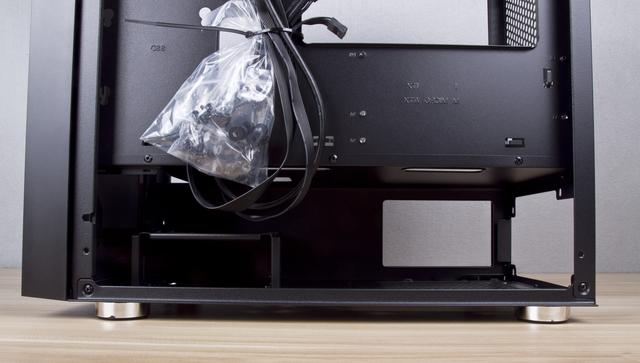 200元内电竞箱子怎么选？先马平头哥M5电竞版了解下