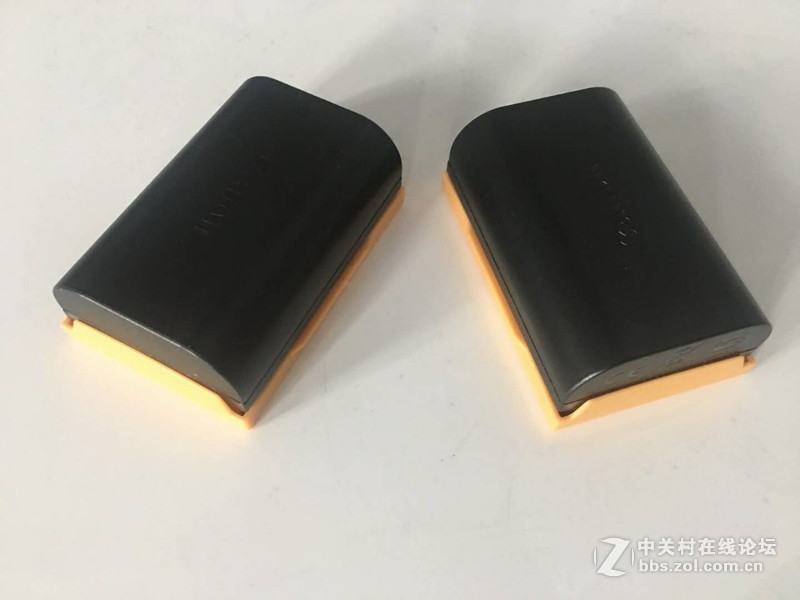 出一套自用的佳能5D3相机+闪光灯、摄影灯等，原装正品行货