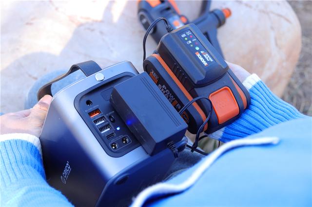 不足千元，接口丰富可输出220V，奥睿科户外电源体验