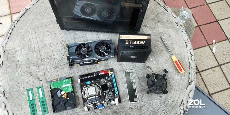 不按套路出牌瞎搞机——为NAS铺路