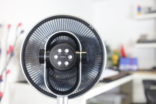 清凉不受限，拥有魔力的风扇？莱克F501D 智能风扇体验