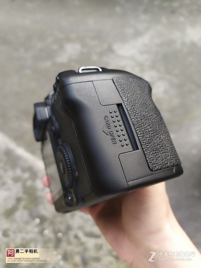 5.29日 翻新佳能5D2 价2100