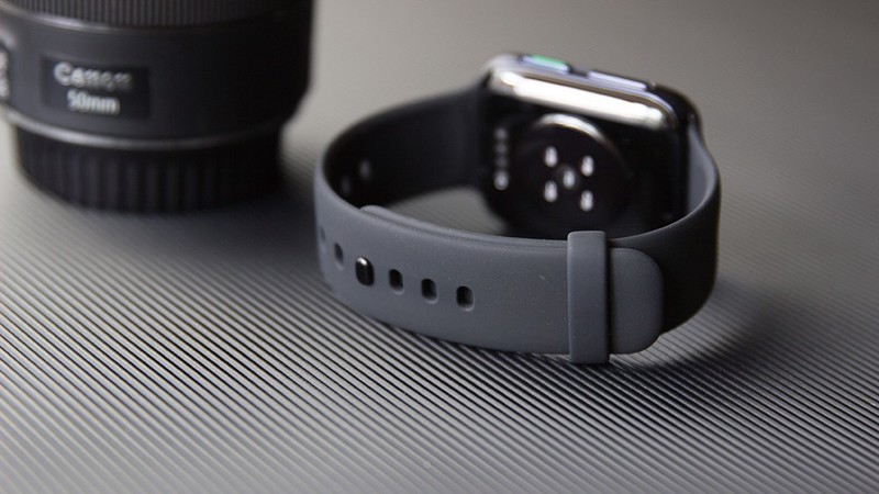 手腕上的智能设备，OPPO Watch真的很智能