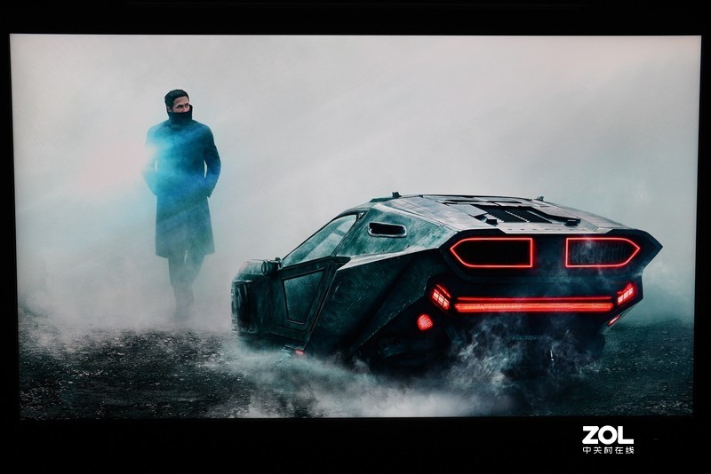 谁说主机党没显示器好选择，价格稳定后的EW3270U更值得入手