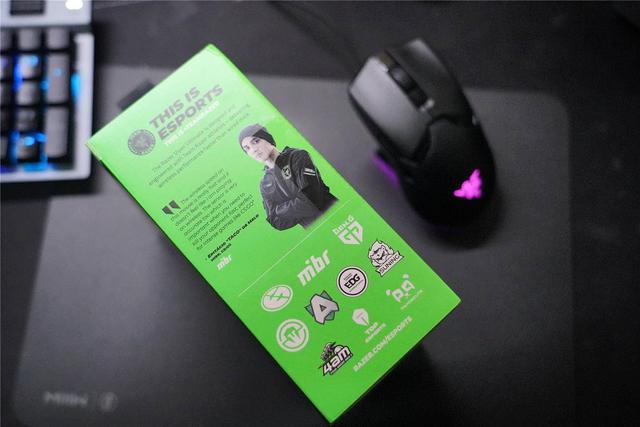 生而全能，让游戏体验更加纯粹--雷蛇毒蝰终极版电竞鼠标