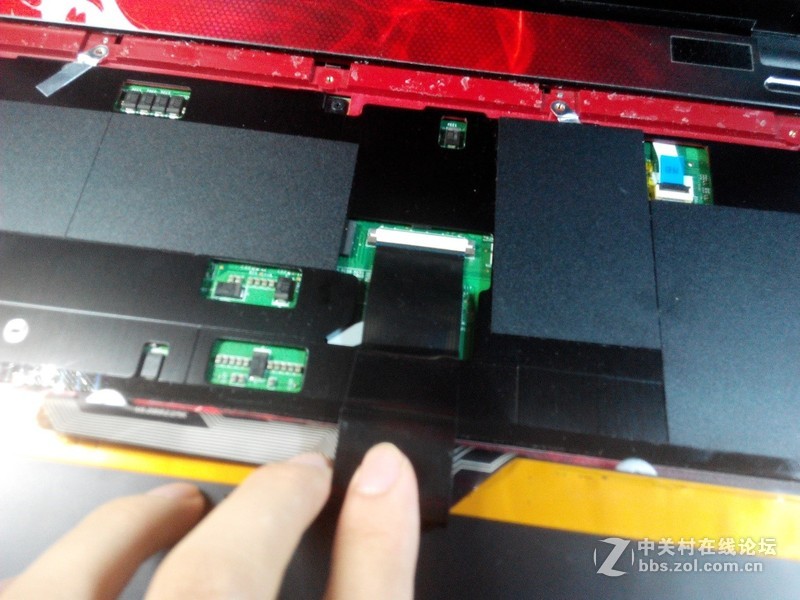 【申精】机械革命X5换七彩背光键盘教程！论7彩背光的重要性