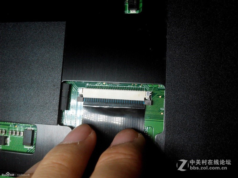 【申精】机械革命X5换七彩背光键盘教程！论7彩背光的重要性