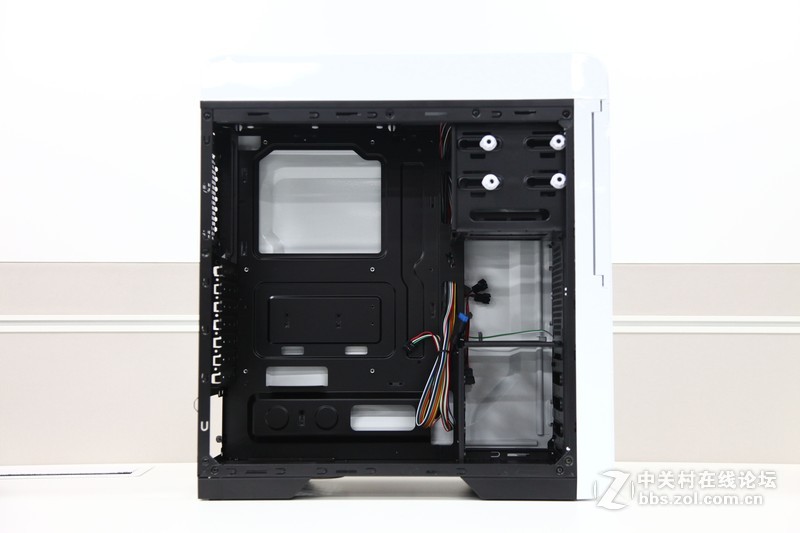 【周末齐搞机】GAMEMAX碳60+24K金牌750W+GTX960SLI作业报告