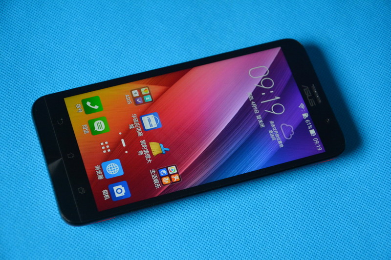 华硕ZenFone2，骚红把我陶醉了！