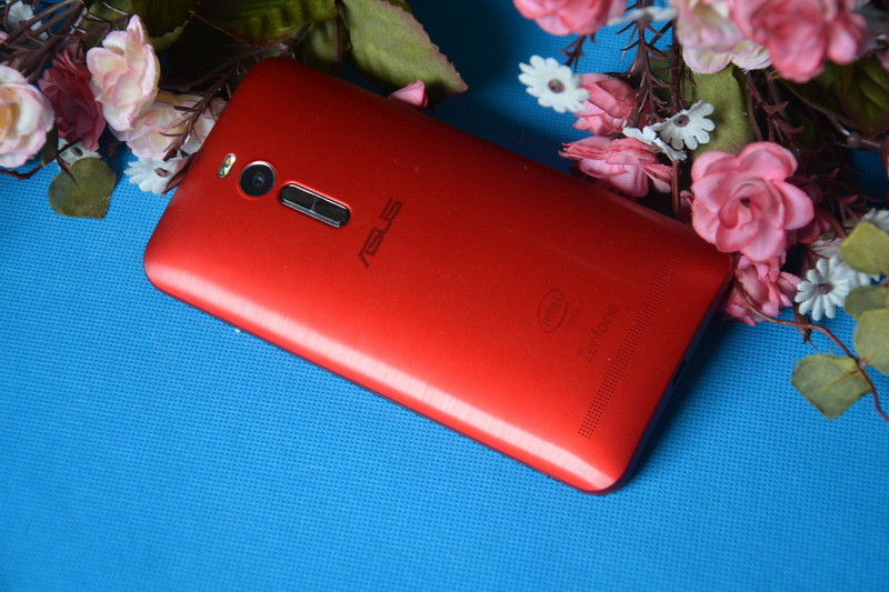 华硕ZenFone2，骚红把我陶醉了！